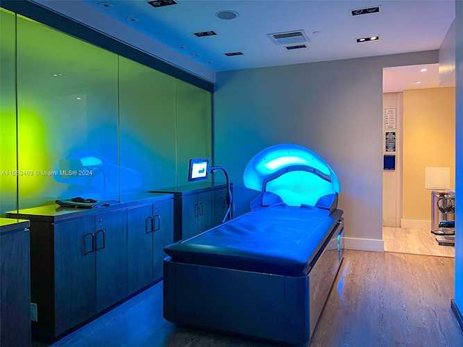 6799 Collins Ave #804 Miami Beach, FL 32 33141 | Skyrise Lab Photo 45