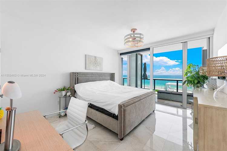 6799 Collins Ave #804 Miami Beach, FL 32 33141 | Skyrise Lab Photo 21