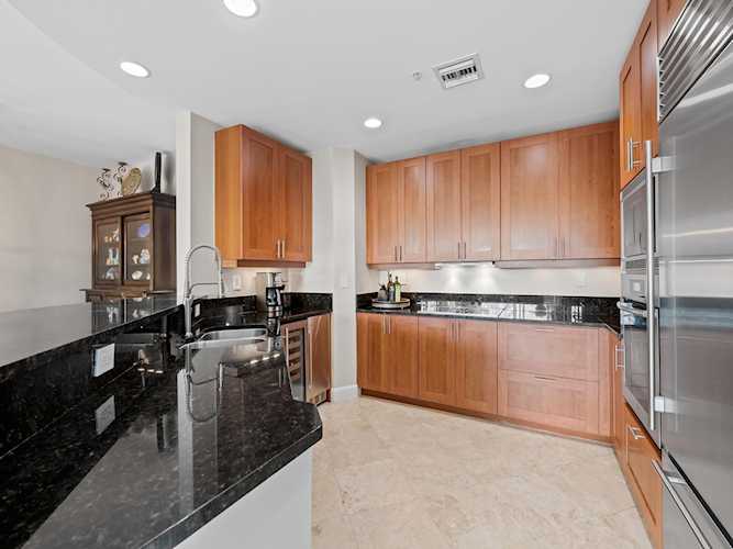 444 Hendricks Isle #301 Fort Lauderdale, FL Ft Ldale SE (3280;3600;3800) 33301 | Skyrise Lab Photo 17