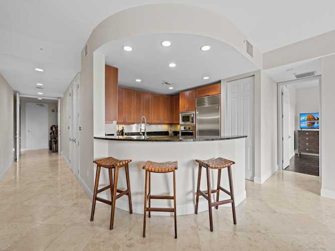 444 Hendricks Isle #301 Fort Lauderdale, FL Ft Ldale SE (3280;3600;3800) 33301 | Skyrise Lab Photo 16