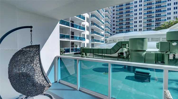 2301 Collins Ave #320 Miami Beach, FL 32 33139 | Skyrise Lab Photo 18