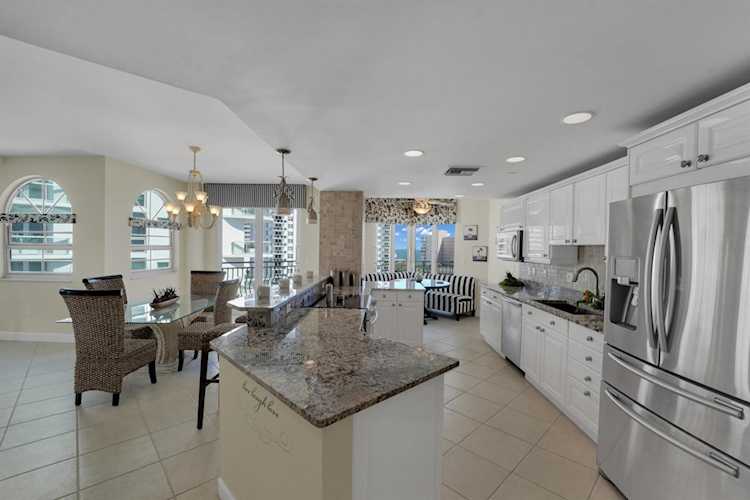 301 N Birch Road #8n Fort Lauderdale, FL Ft Lauderdale Beach (3130-3170) 33304 | Skyrise Lab Photo 5