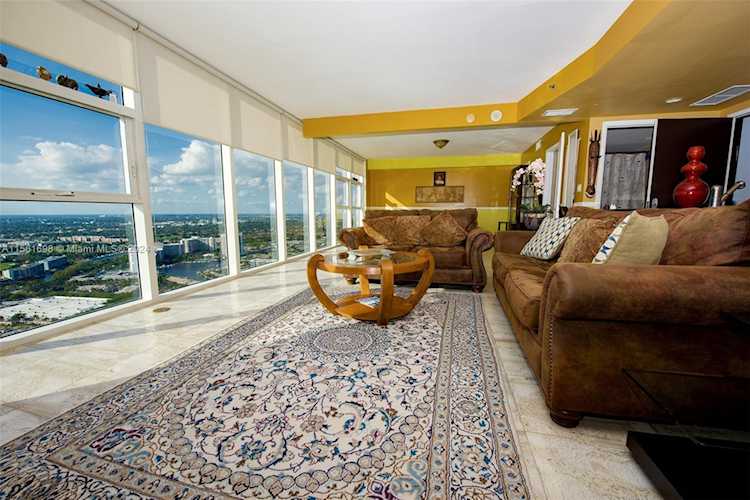 1830 S Ocean Dr #5107 Hallandale Beach, FL 3010 33009 | Skyrise Lab Photo 1