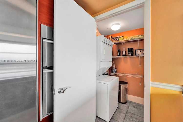 1830 S Ocean Dr #5107 Hallandale Beach, FL 3010 33009 | Skyrise Lab Photo 16