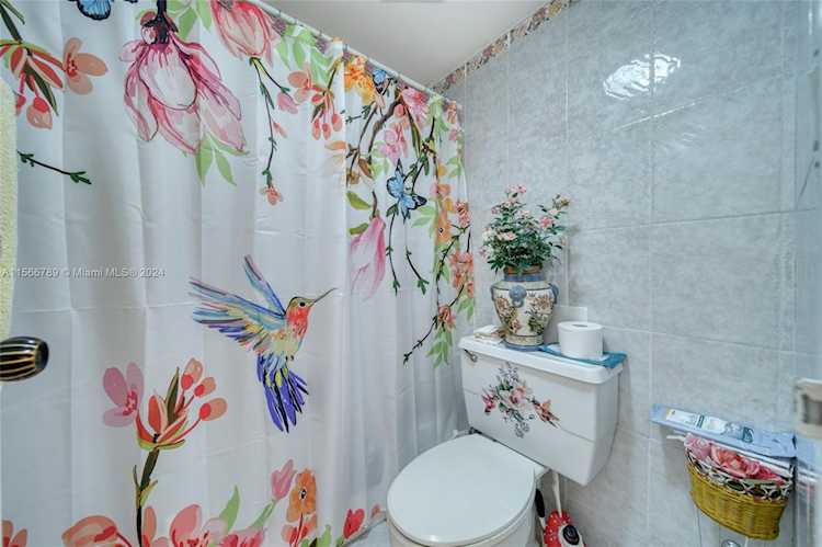 3140 S Ocean Dr #1002 Hallandale Beach, FL 3010 33009 | Skyrise Lab Photo 24