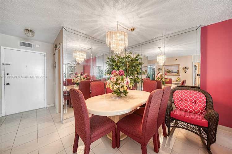 3140 S Ocean Dr #1002 Hallandale Beach, FL 3010 33009 | Skyrise Lab Photo 11