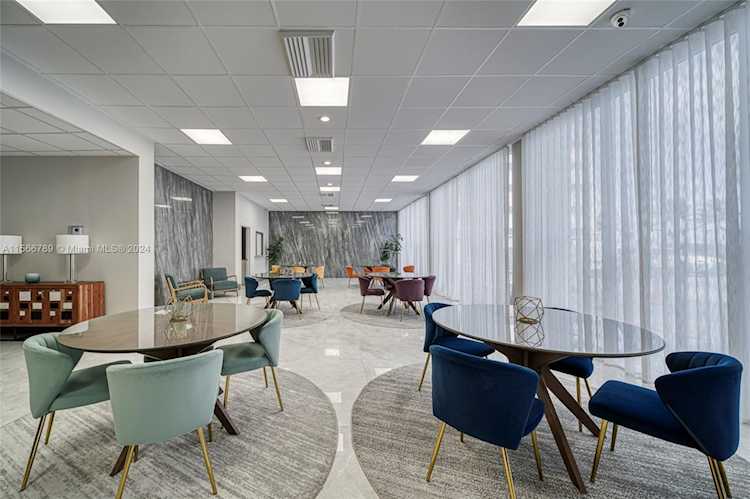 3140 S Ocean Dr #1002 Hallandale Beach, FL 3010 33009 | Skyrise Lab Photo 33