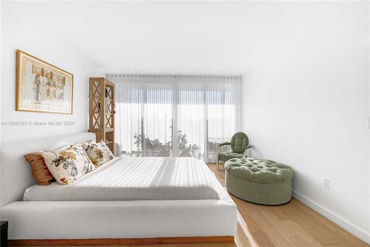 1800 Sunset Harbour Dr #803 Miami Beach, FL 32 33139 | Skyrise Lab Photo 17