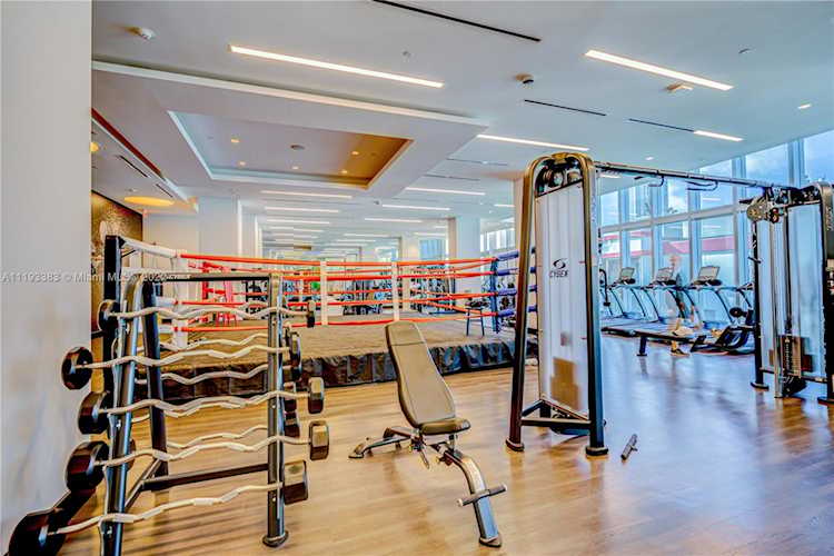 851 NE 1st Ave #2901 Miami, FL 31 33132 | Skyrise Lab Photo 68