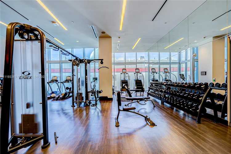 851 NE 1st Ave #2901 Miami, FL 31 33132 | Skyrise Lab Photo 67