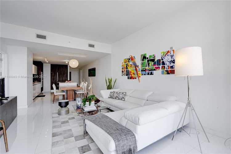 851 NE 1st Ave #2901 Miami, FL 31 33132 | Skyrise Lab Photo 37