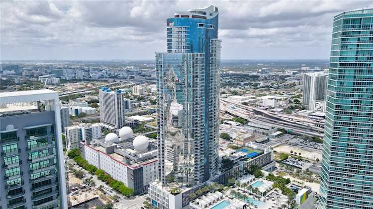 851 NE 1st Ave #2901 Miami, FL 31 33132 | Skyrise Lab Photo 51