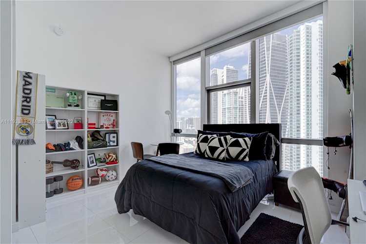 851 NE 1st Ave #2901 Miami, FL 31 33132 | Skyrise Lab Photo 25