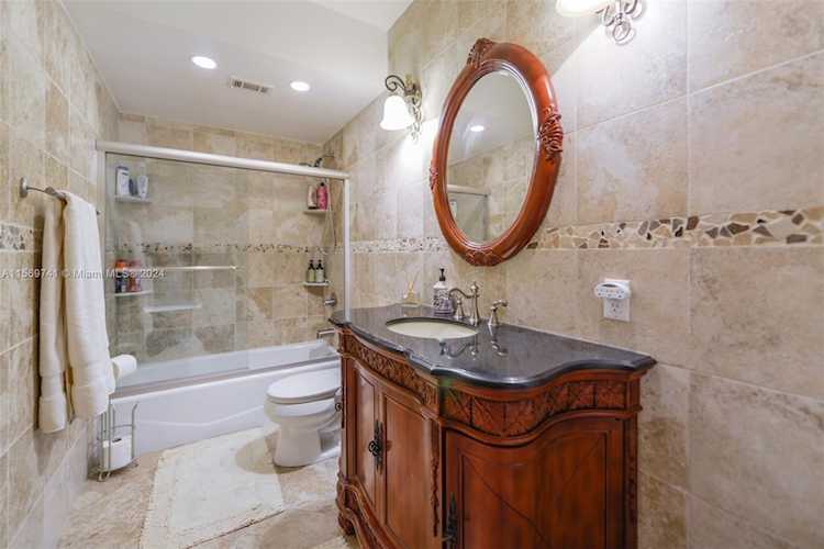 1980 S Ocean Dr #10P Hallandale Beach, FL 3010 33009 | Skyrise Lab Photo 18