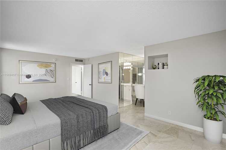 1904 S Ocean Dr #1606 Hallandale Beach, FL 3010 33009 | Skyrise Lab Photo 15