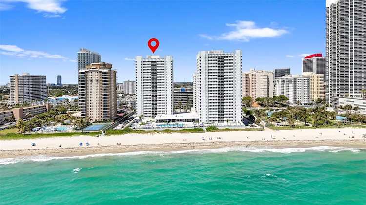 1904 S Ocean Dr #1606 Hallandale Beach, FL 3010 33009 | Skyrise Lab Photo 1