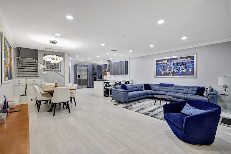 99 Isle of Venice Fort Lauderdale, FL Ft Ldale SE (3280;3600;3800) 33301 | Skyrise Lab Photo 11