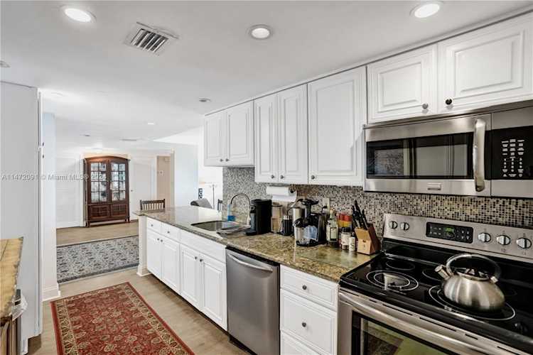 2100 S Ocean Dr #6CD Fort Lauderdale, FL 3170 33316 | Skyrise Lab Photo 19