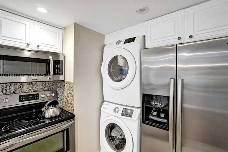 2100 S Ocean Dr #6CD Fort Lauderdale, FL 3170 33316 | Skyrise Lab Photo 18