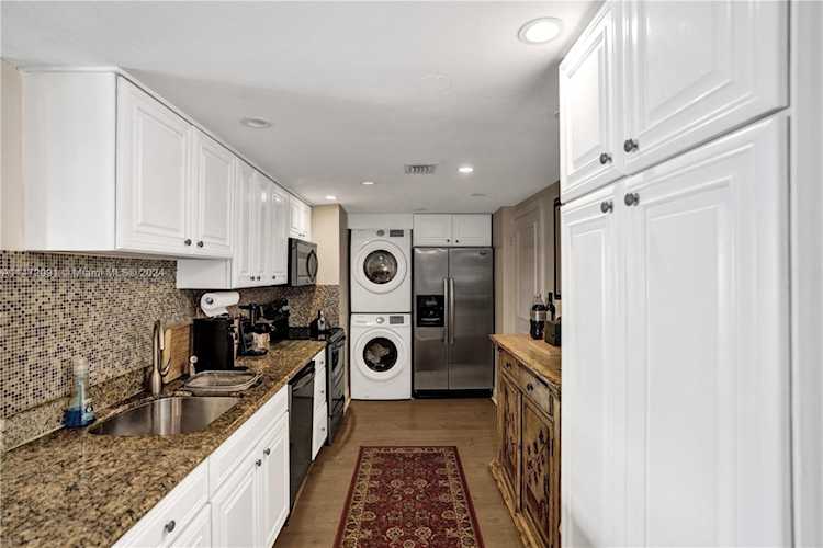 2100 S Ocean Dr #6CD Fort Lauderdale, FL 3170 33316 | Skyrise Lab Photo 12