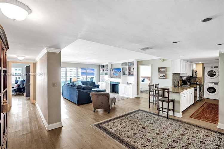 2100 S Ocean Dr #6CD Fort Lauderdale, FL 3170 33316 | Skyrise Lab Photo 7