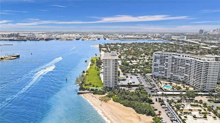 2100 S Ocean Dr #6CD Fort Lauderdale, FL 3170 33316 | Skyrise Lab Photo 4